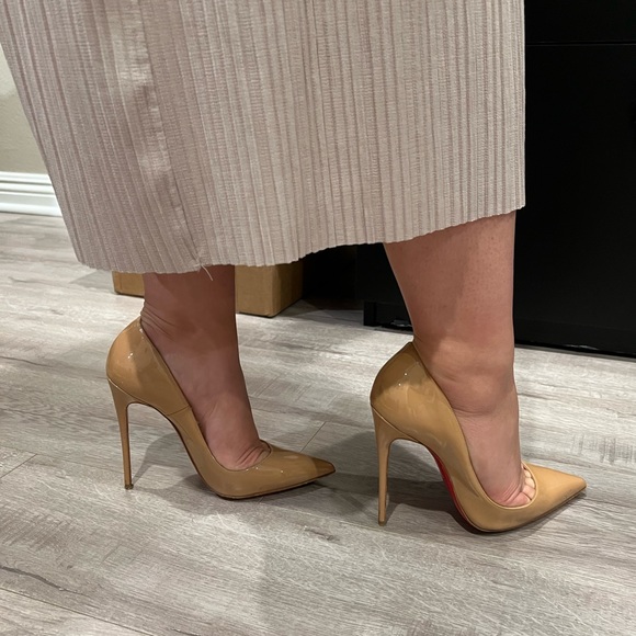 Christian Louboutin SO KATE Pumps - Picture 10 of 10